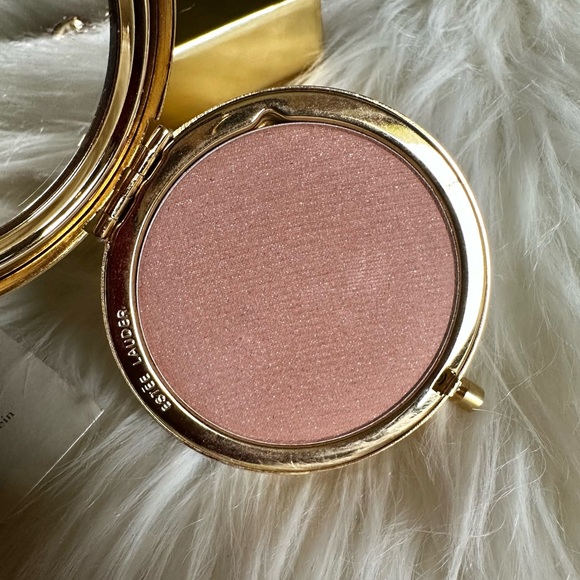 Estée Lauder Bronzer w/free Brooch - Picture 4 of 7